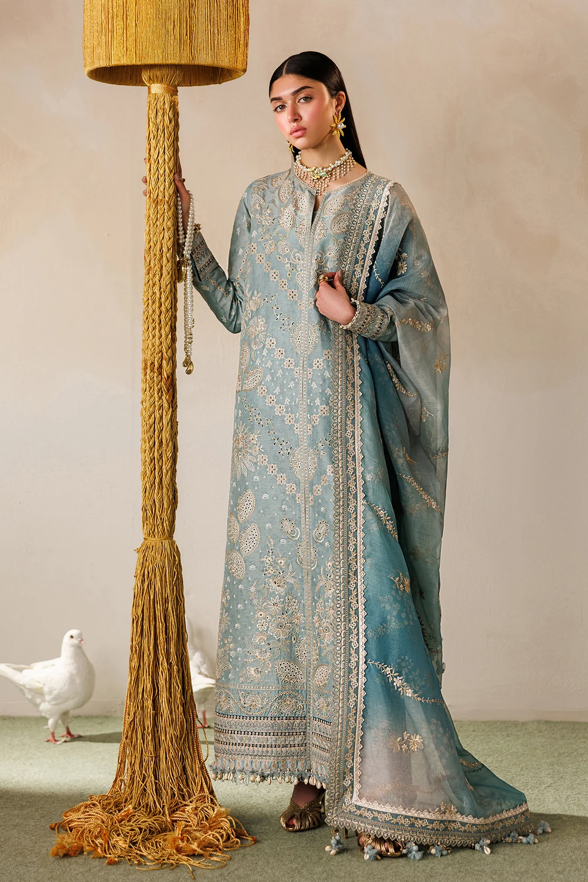 EMBROIDERED LAWN EL26-D01 UNSTITCHED - Image 9