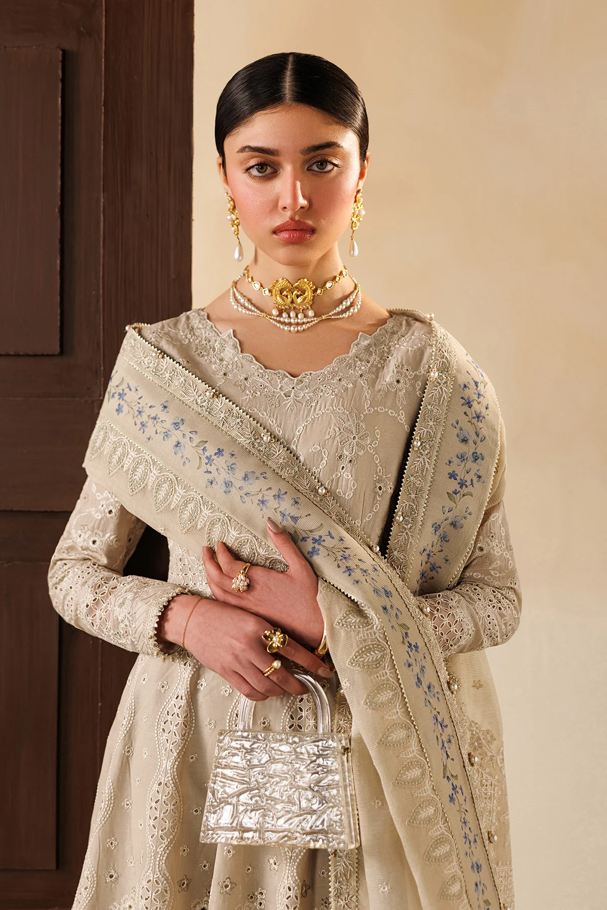EMBROIDERED LAWN EL26-D03 UNSTITCHED - Image 6