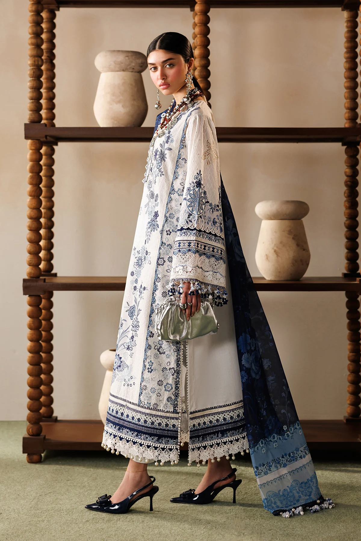 EMBROIDERED LAWN EL26-D06 UNSTITCHED - Image 10