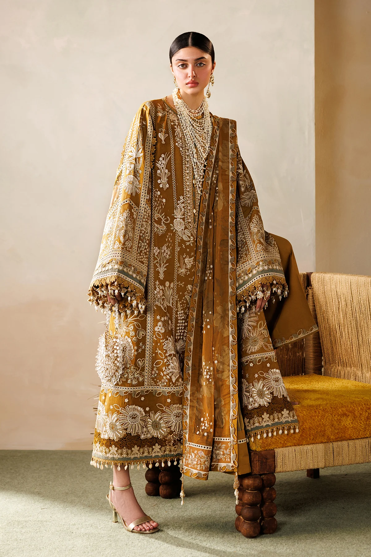 EMBROIDERED LAWN EL26-D07 UNSTITCHED - Image 11