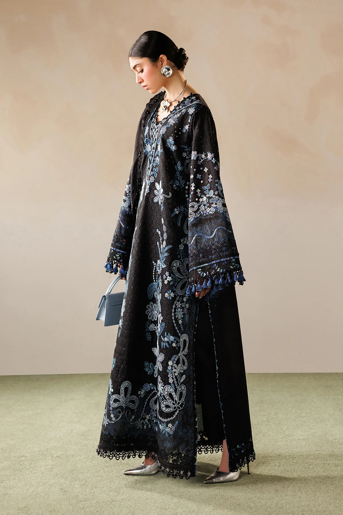 EMBROIDERED LAWN EL26-D08 UNSTITCHED - Image 9