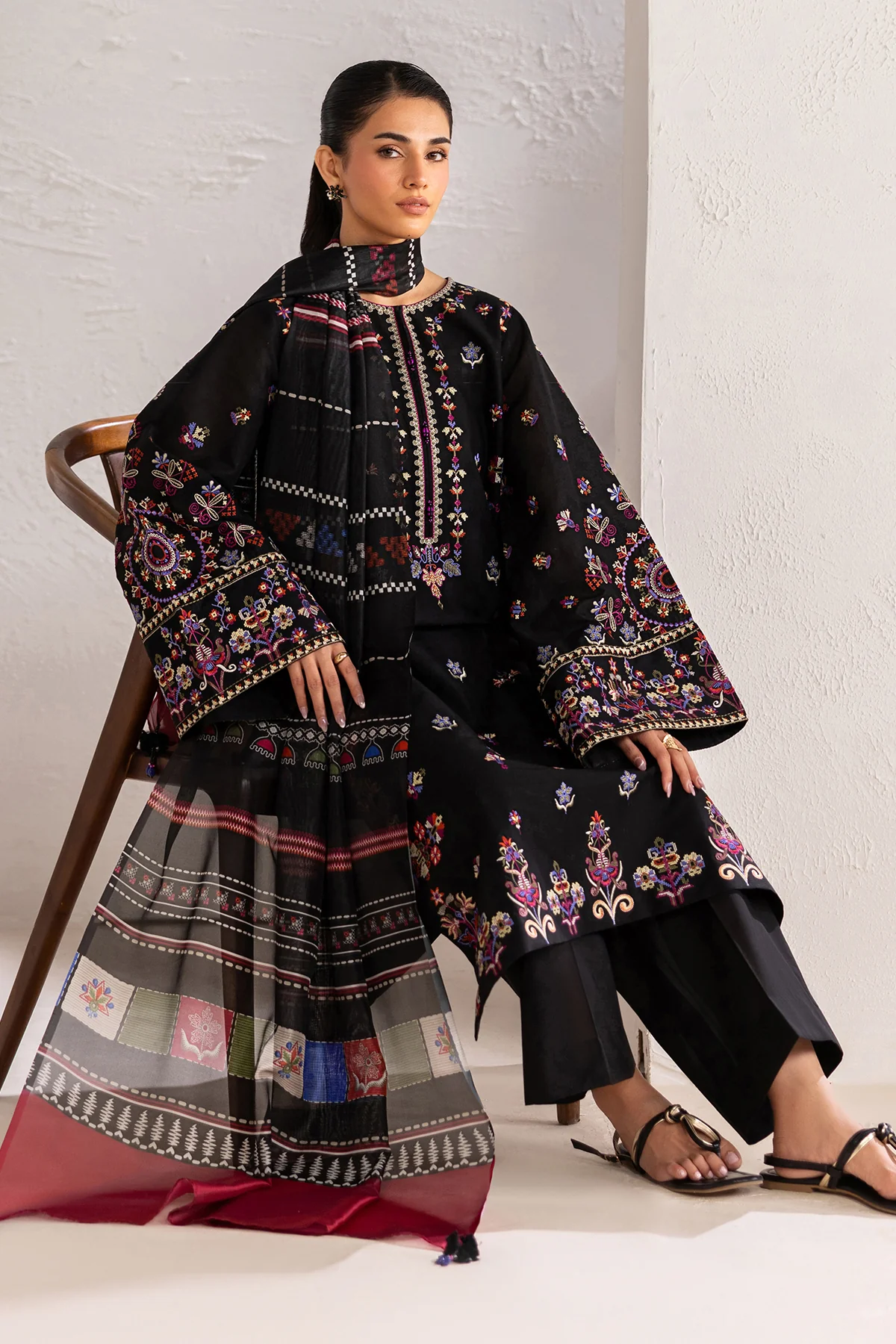 EMBROIDERED LAWN PR-1324 - Image 6