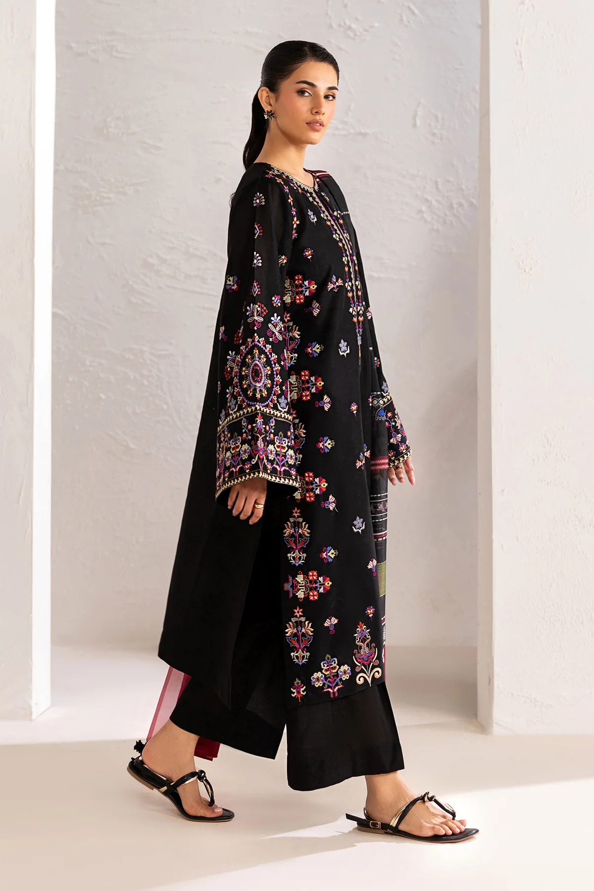 EMBROIDERED LAWN PR-1324 - Image 7