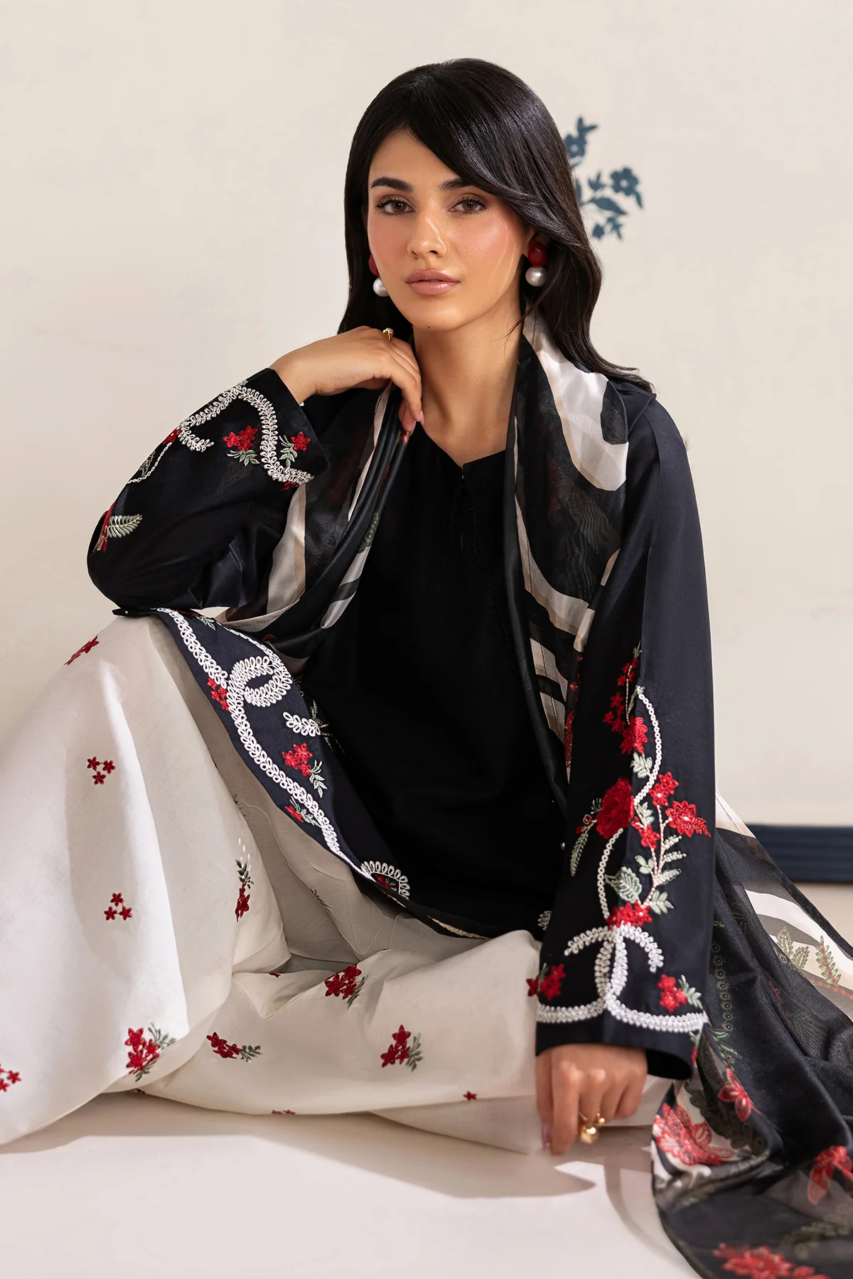 EMBROIDERED LAWN PR-1330 - Image 6