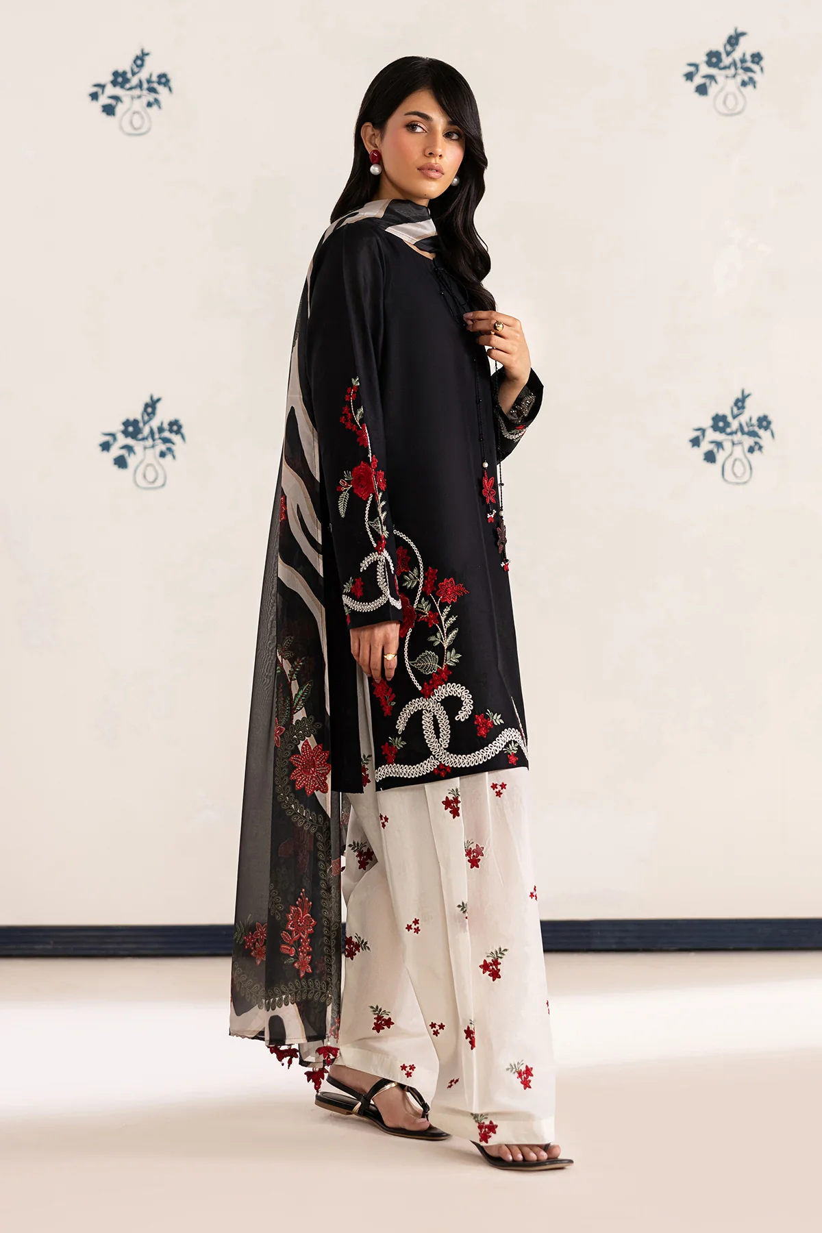 EMBROIDERED LAWN PR-1330 - Image 9