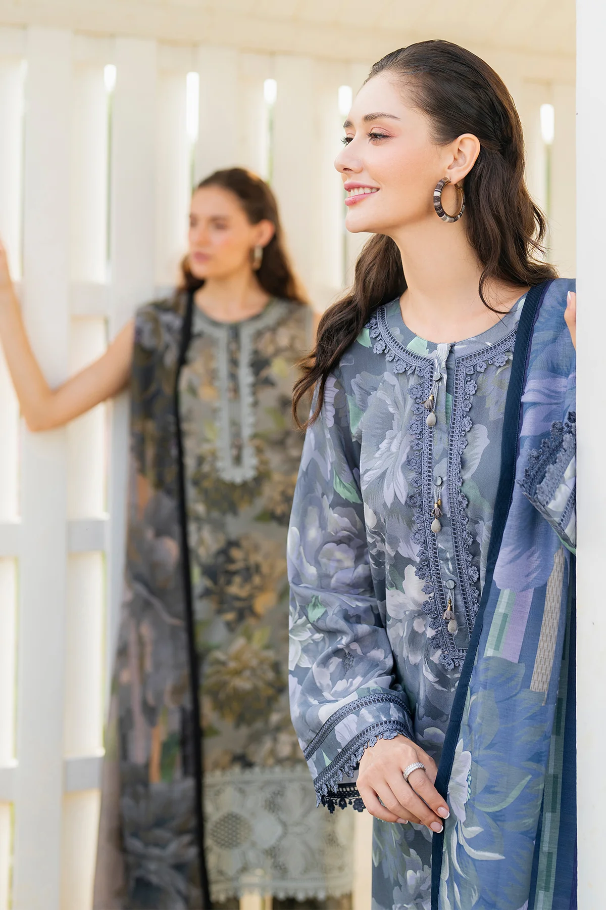 EMBROIDERED LAWN SF-4218 - Image 7