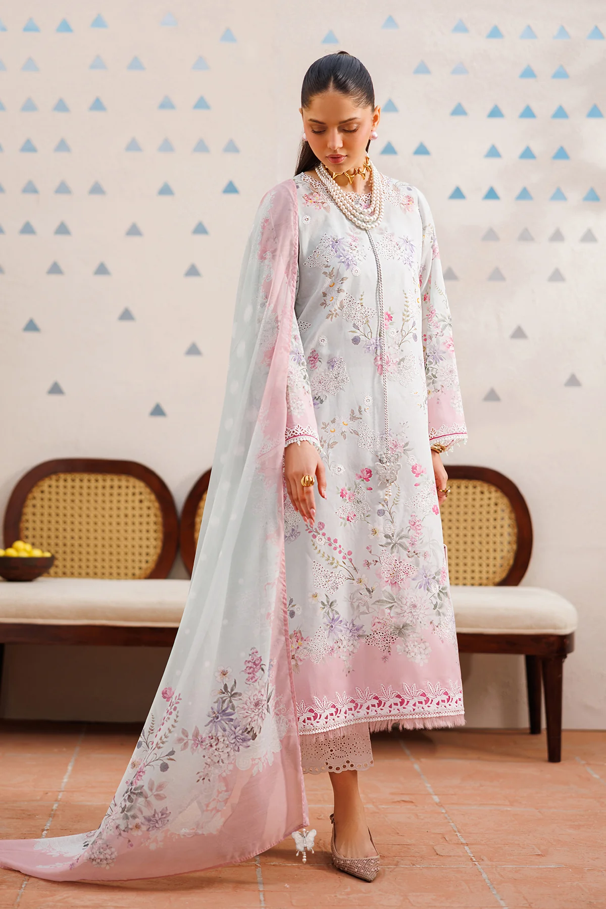 EMBROIDERED LAWN SF-4394 - Image 5