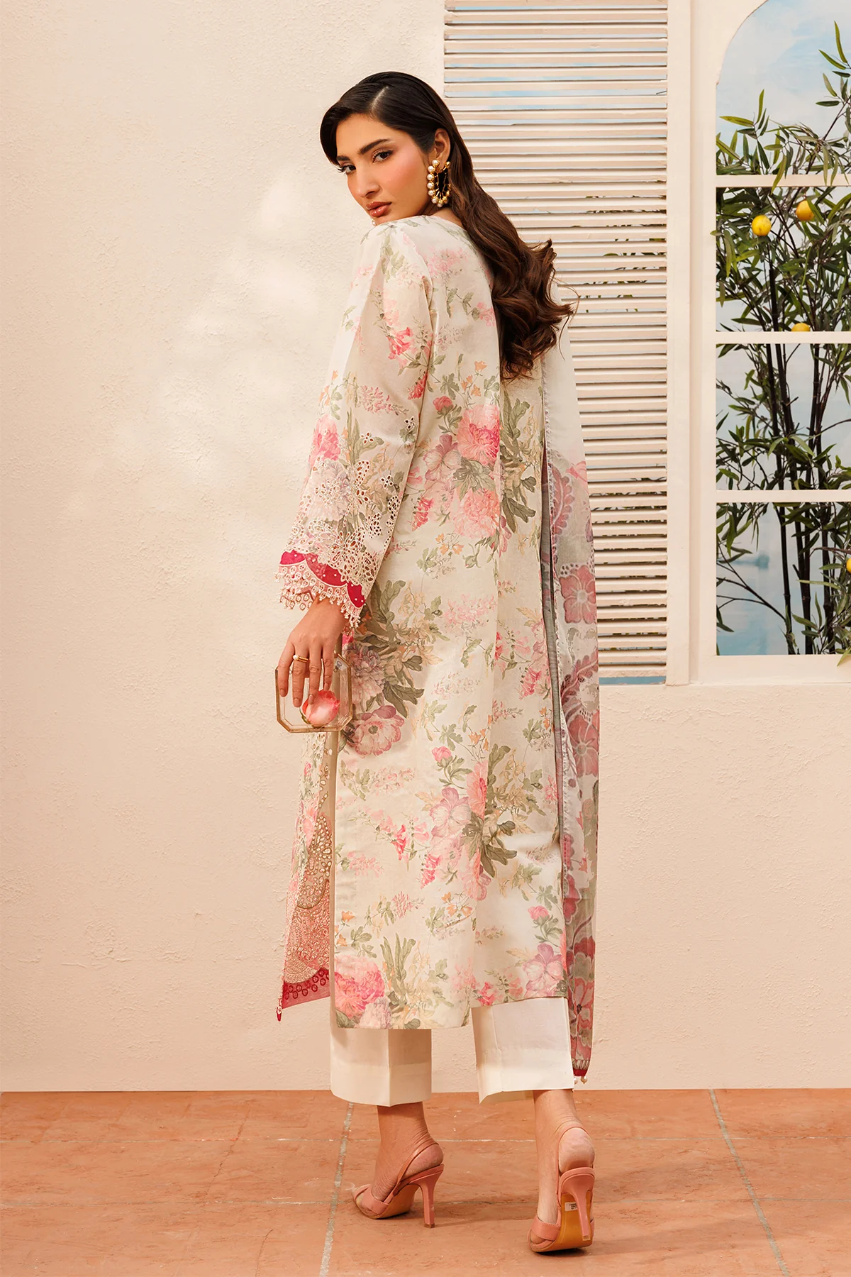 EMBROIDERED LAWN UF-4397 - Image 2