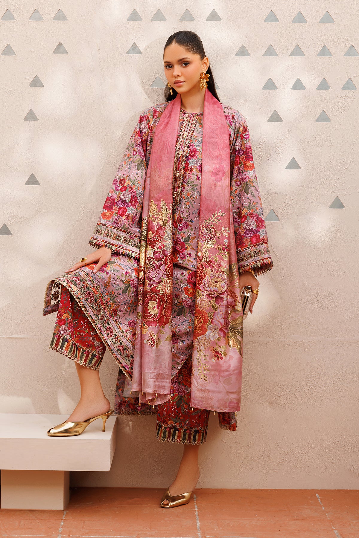 EMBROIDERED LAWN SF-4398 - Image 6