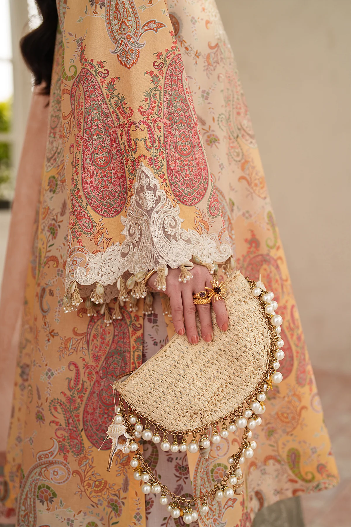 EMBROIDERED LAWN SF-4403 - Image 4