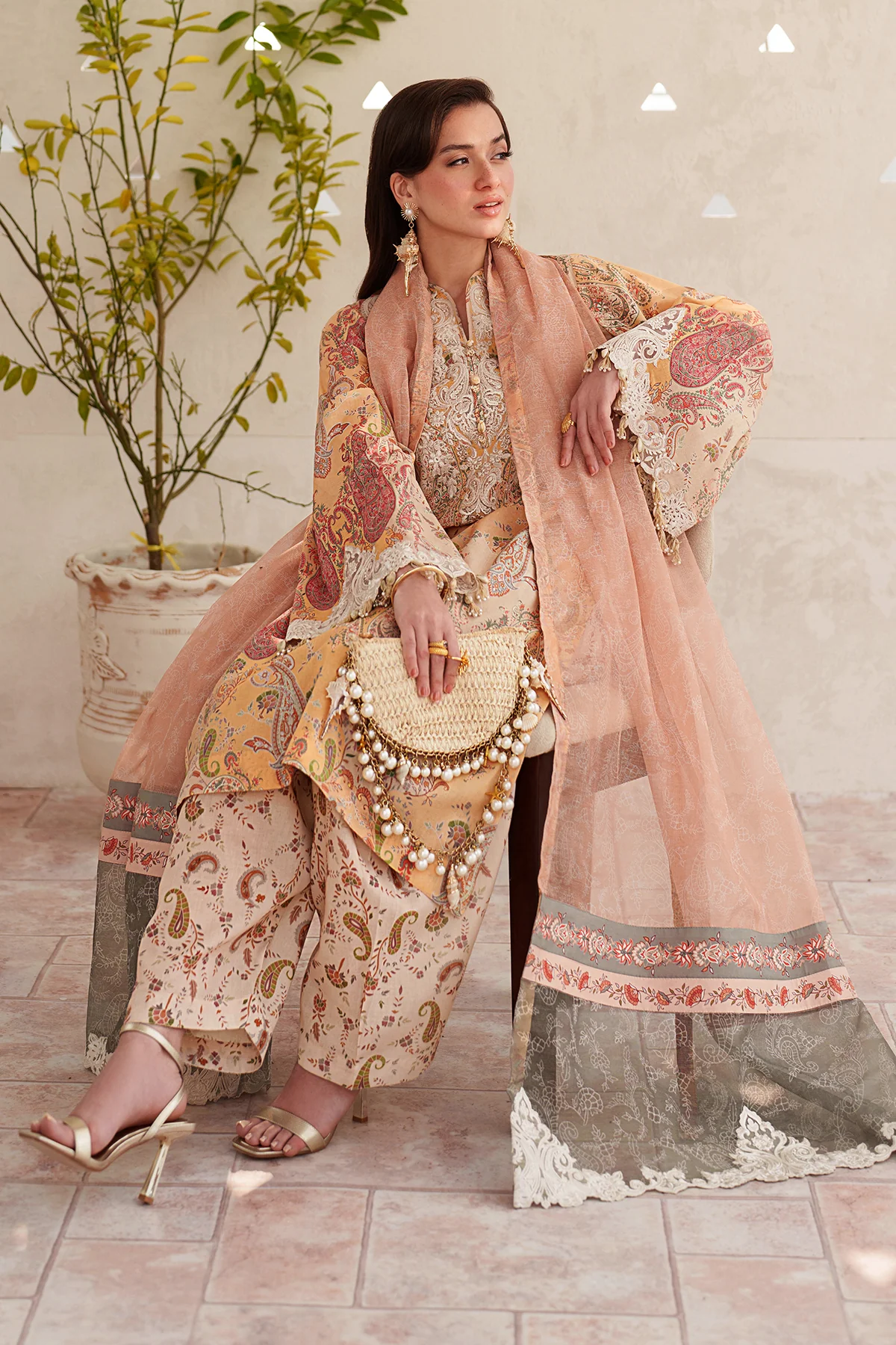 EMBROIDERED LAWN SF-4403 - Image 9