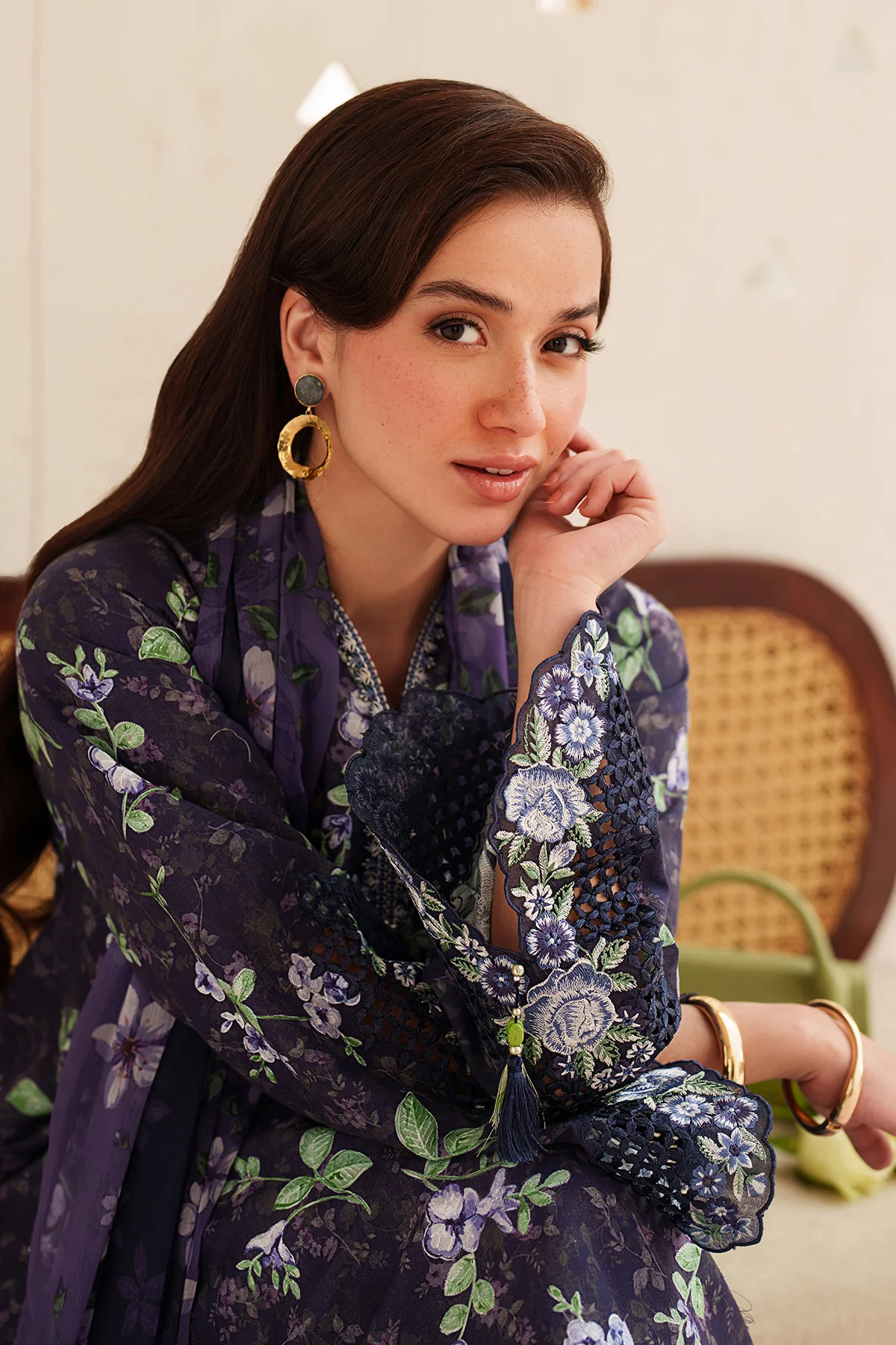 EMBROIDERED LAWN SF-4405 - Image 3