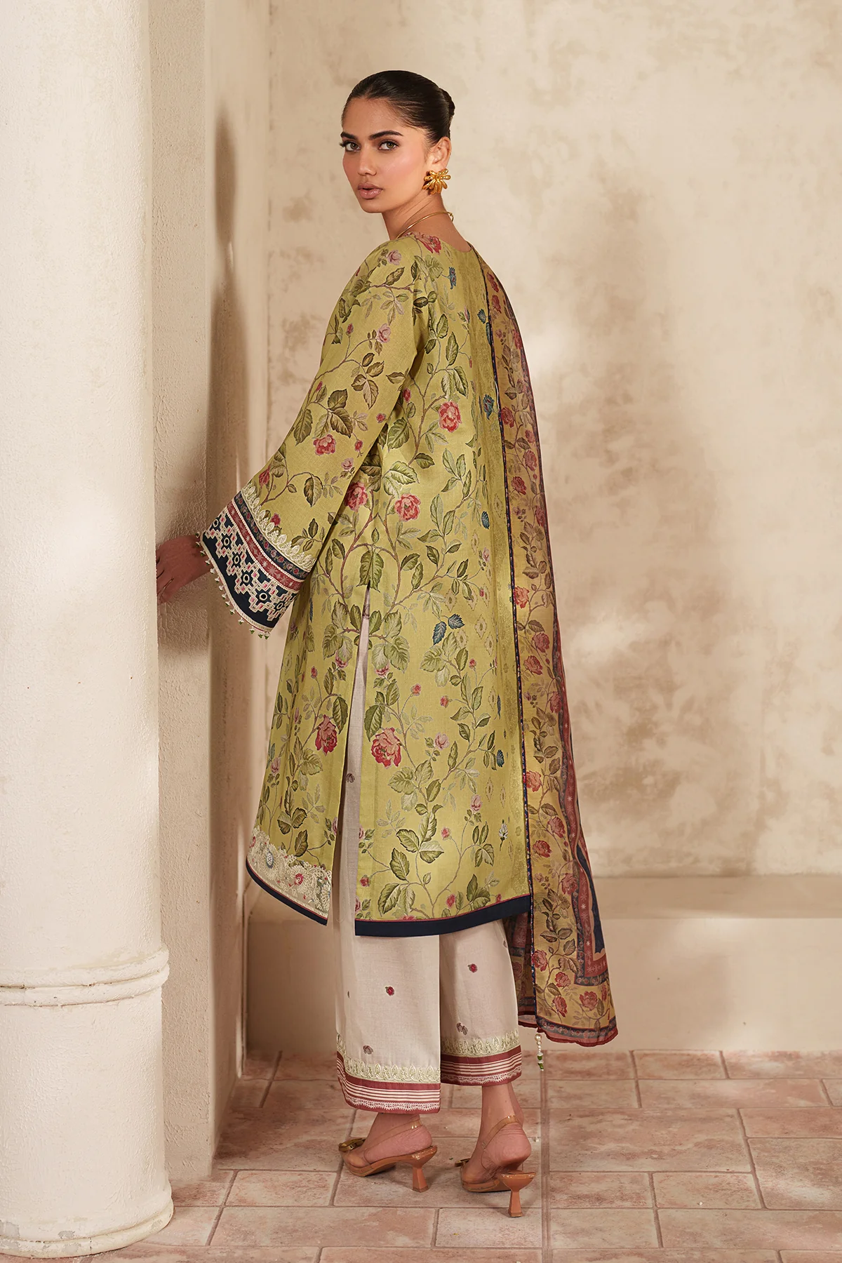 EMBROIDERED LAWN SF-4414 - Image 2