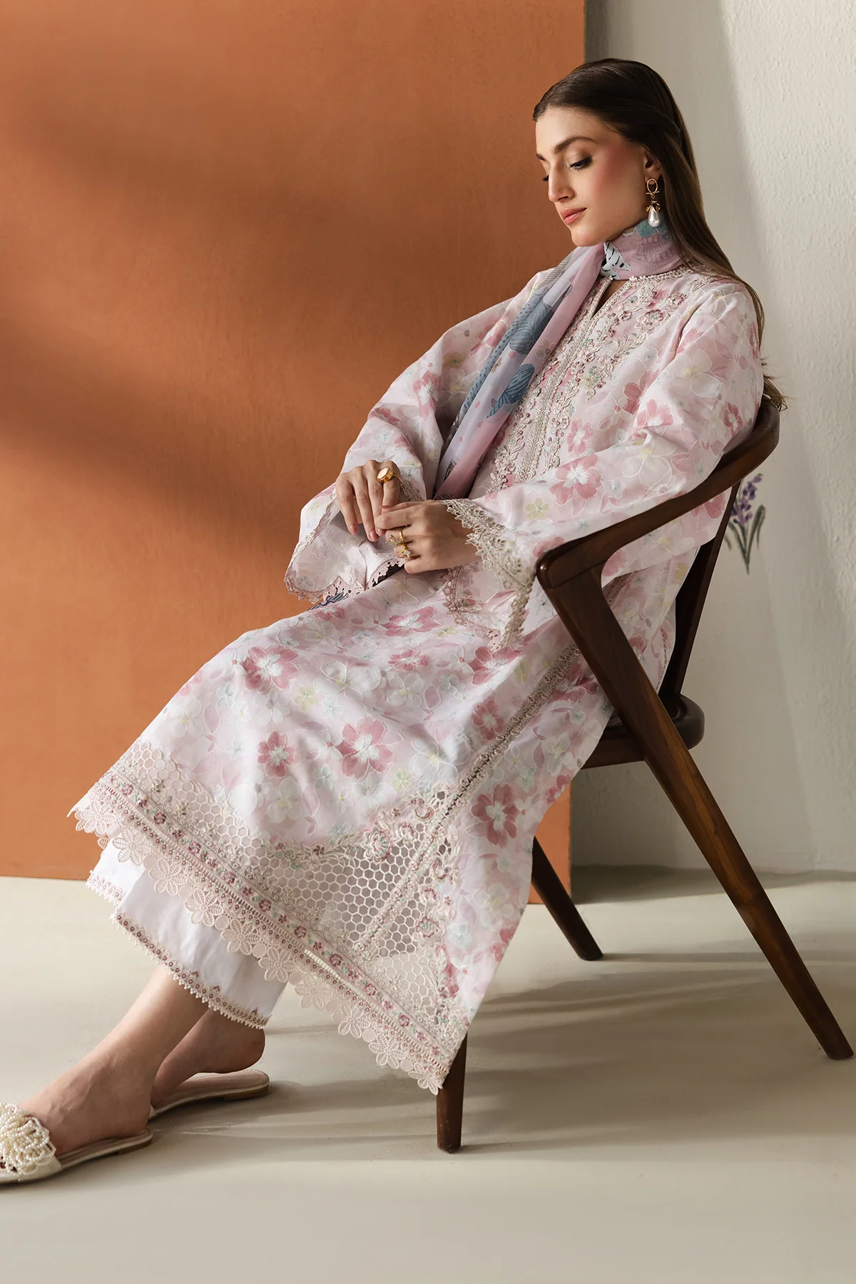 EMBROIDERED LAWN SF-4428 - Image 6