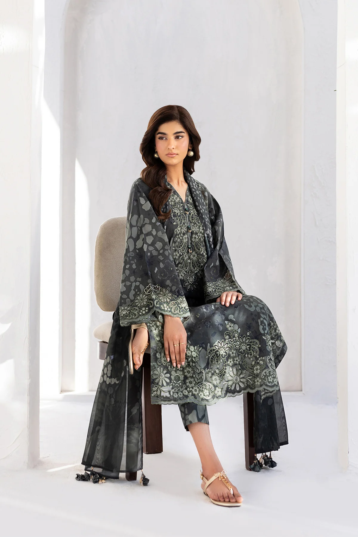 EMBROIDERED LAWN SF-4454 - Image 6