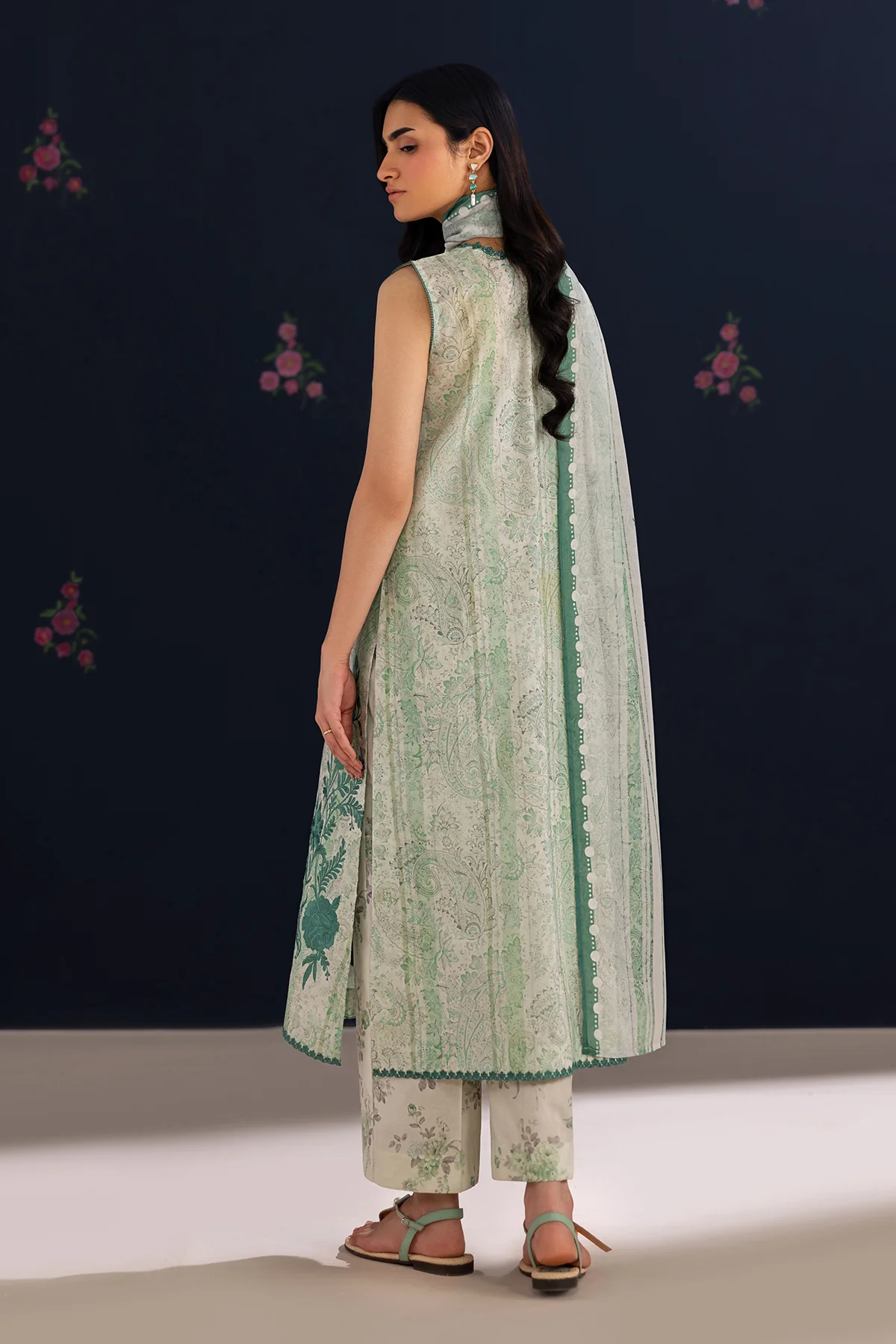 EMBROIDERED LAWN SF-4456 - Image 2