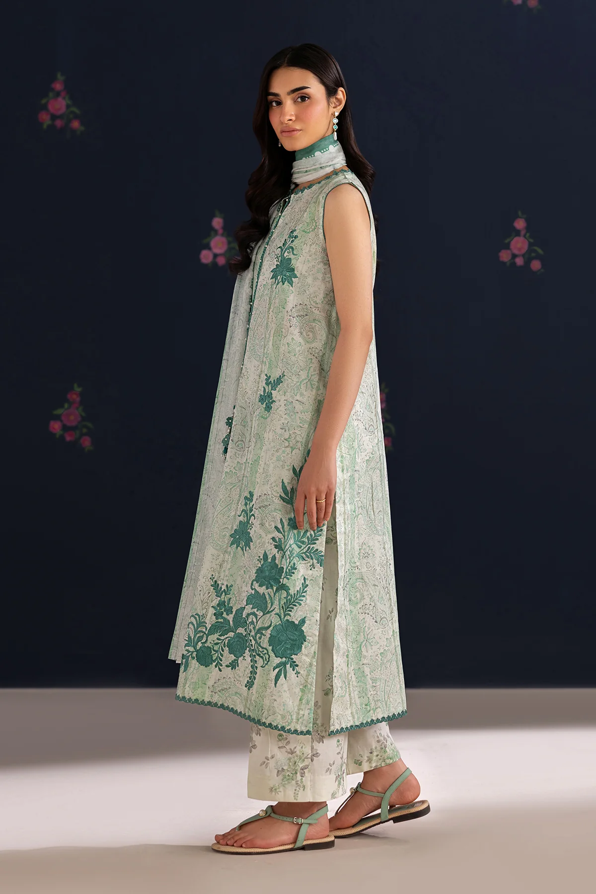 EMBROIDERED LAWN SF-4456 - Image 5