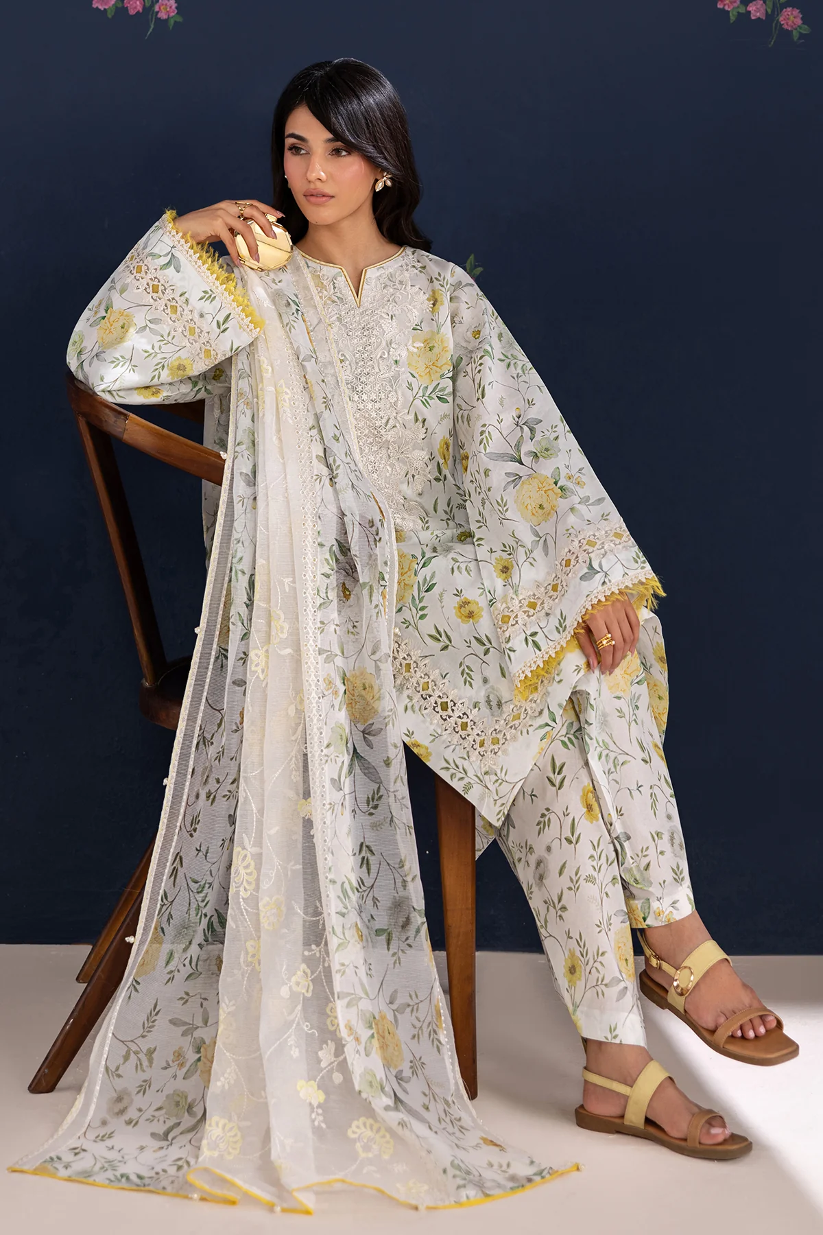 EMBROIDERED LAWN SF-4460 - Image 6