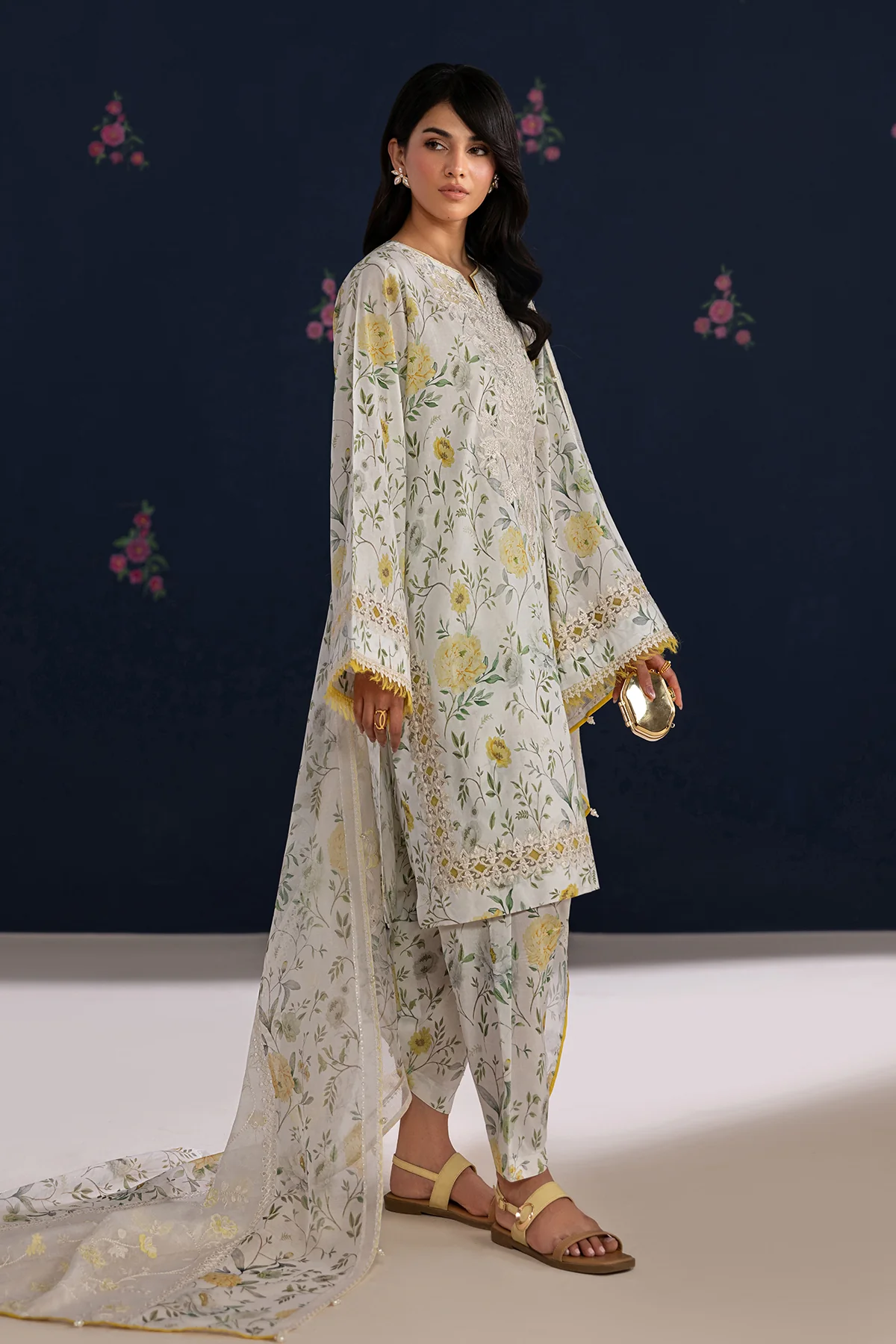 EMBROIDERED LAWN SF-4460 - Image 7