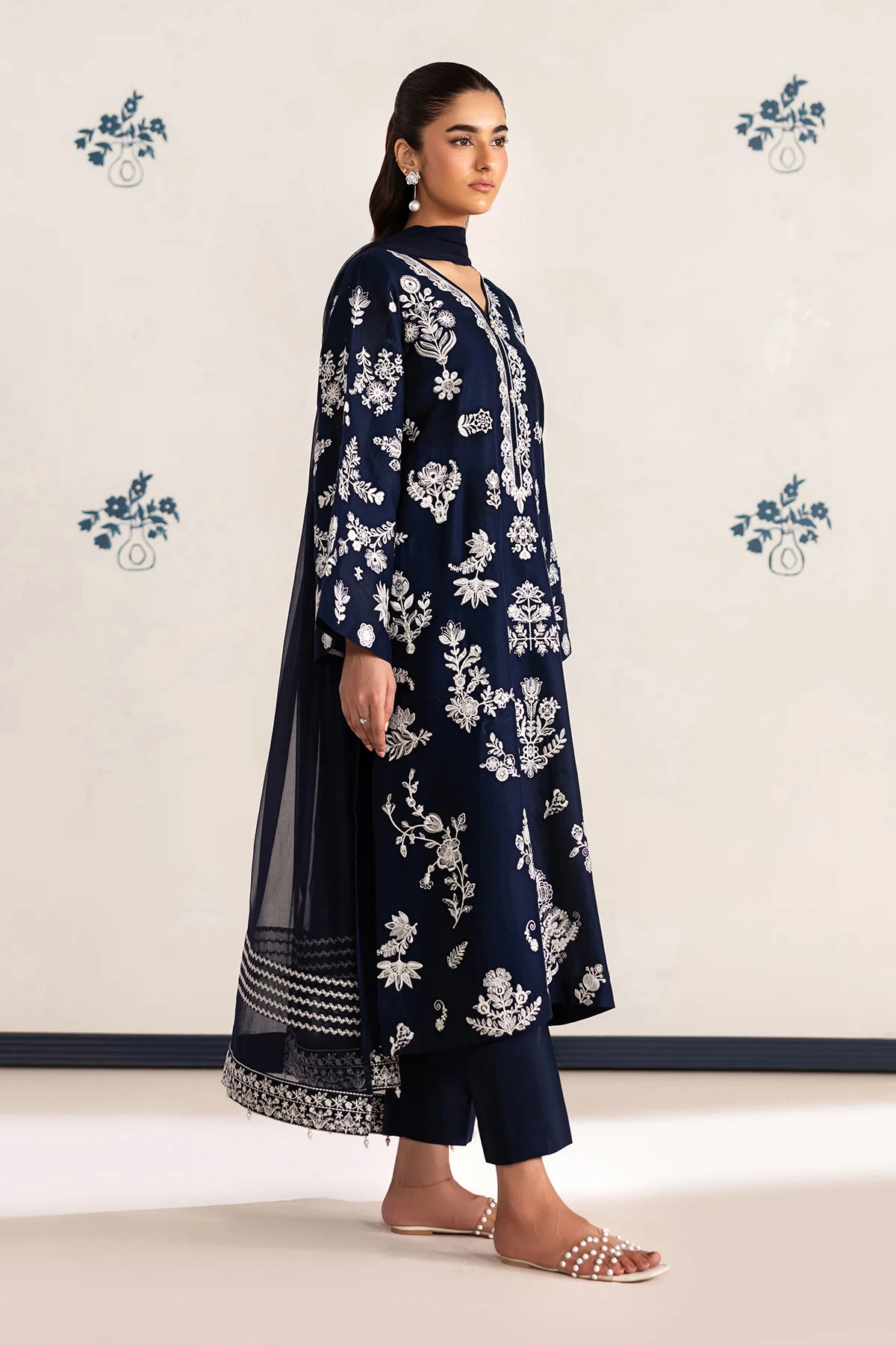 EMBROIDERED LAWN SF-4464 - Image 7