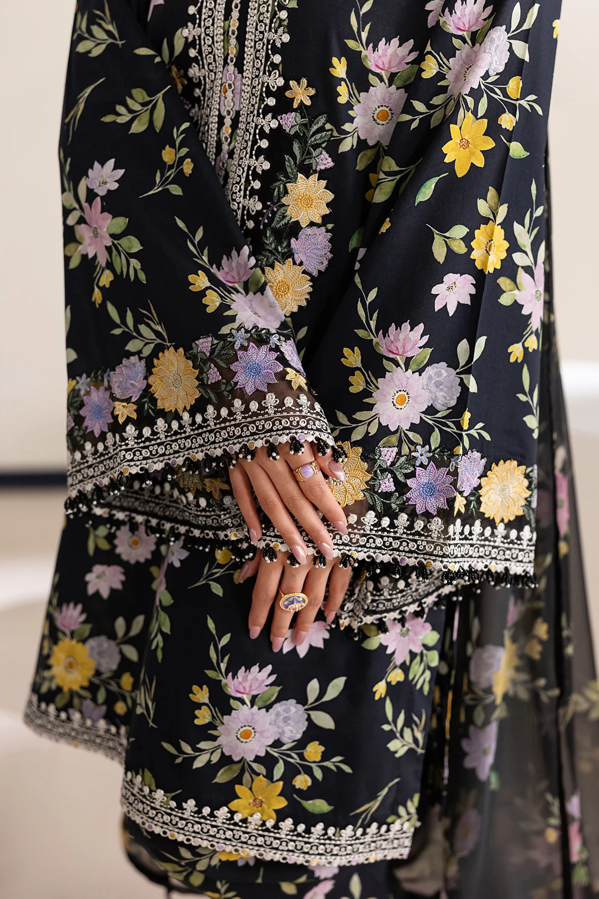 EMBROIDERED LAWN SF-4465 - Image 4