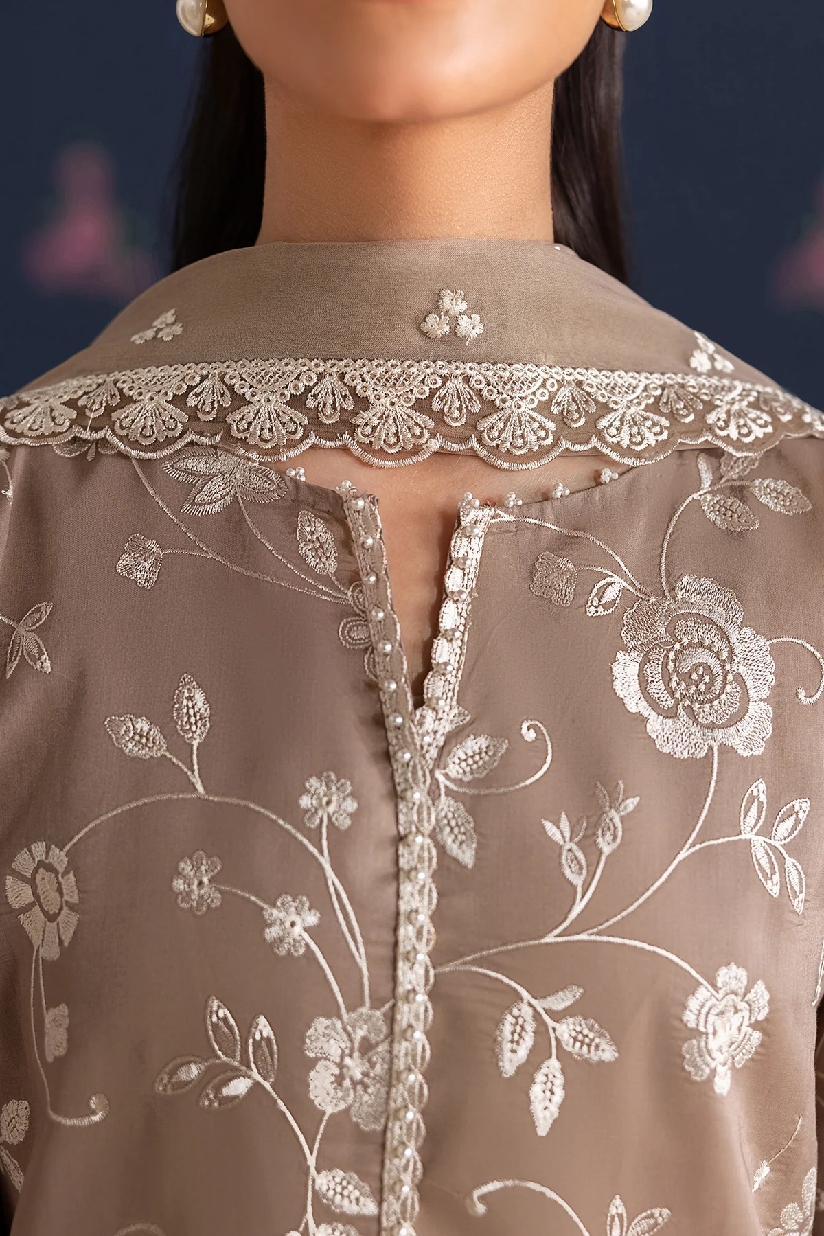EMBROIDERED LAWN SF-4467 - Image 3