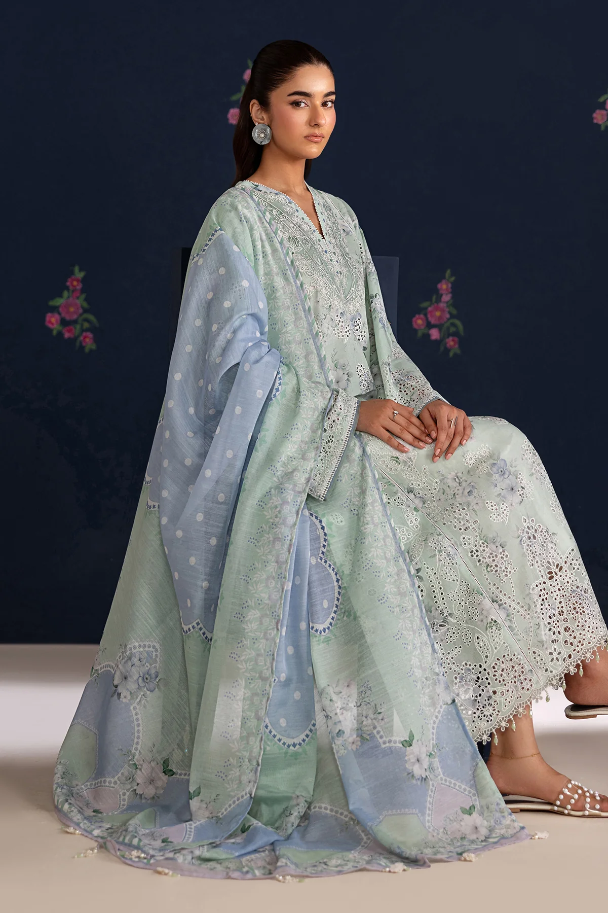 EMBROIDERED LAWN UF-4469 - Image 5