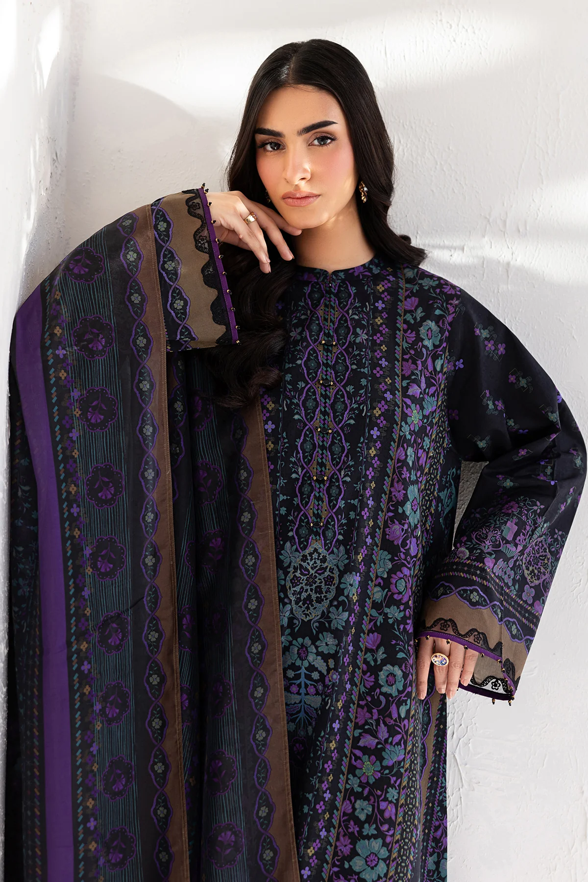 EMBROIDERED LAWN SF-4453 - Image 3