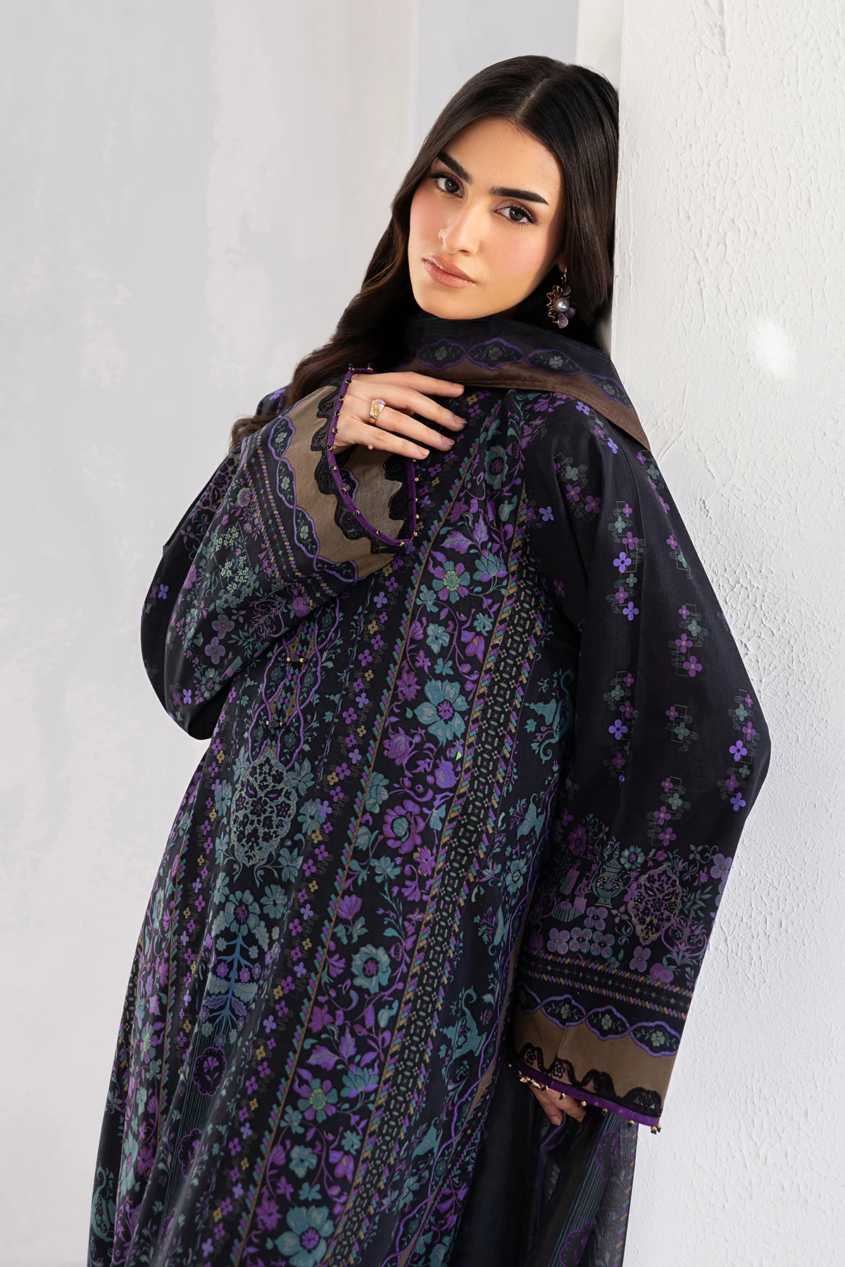 EMBROIDERED LAWN SF-4453 - Image 5