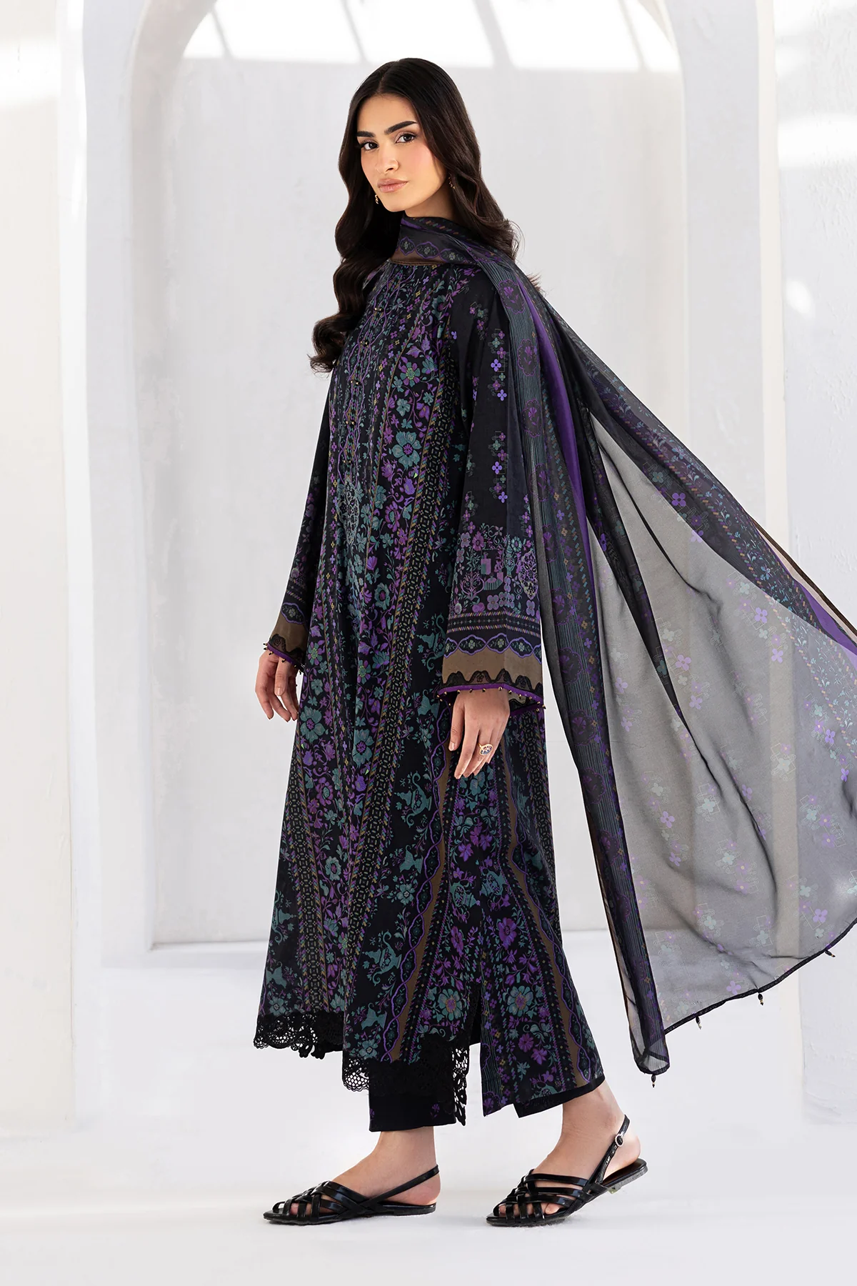 EMBROIDERED LAWN SF-4453 - Image 7