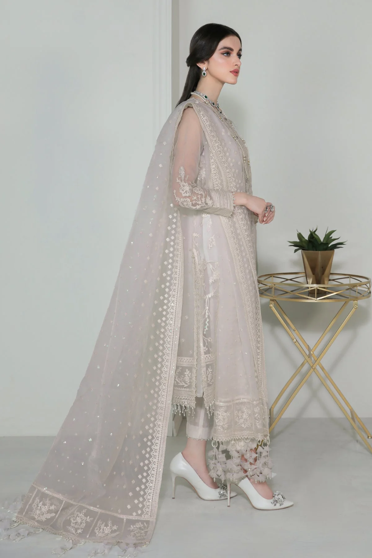 EMBROIDERED ORGANZA SF-186 - Image 4