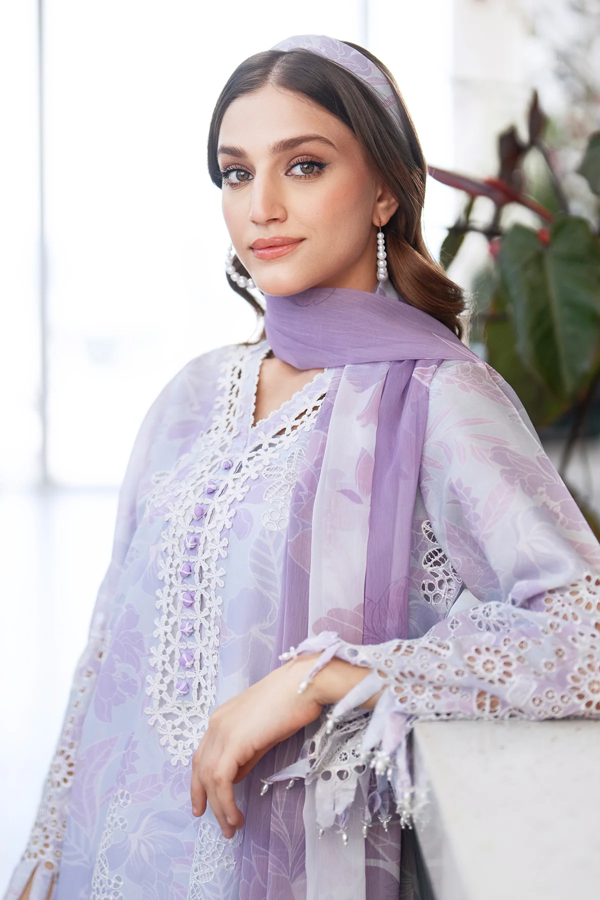 EMBROIDERED PRINTED LAWN SF-4073 - Image 6