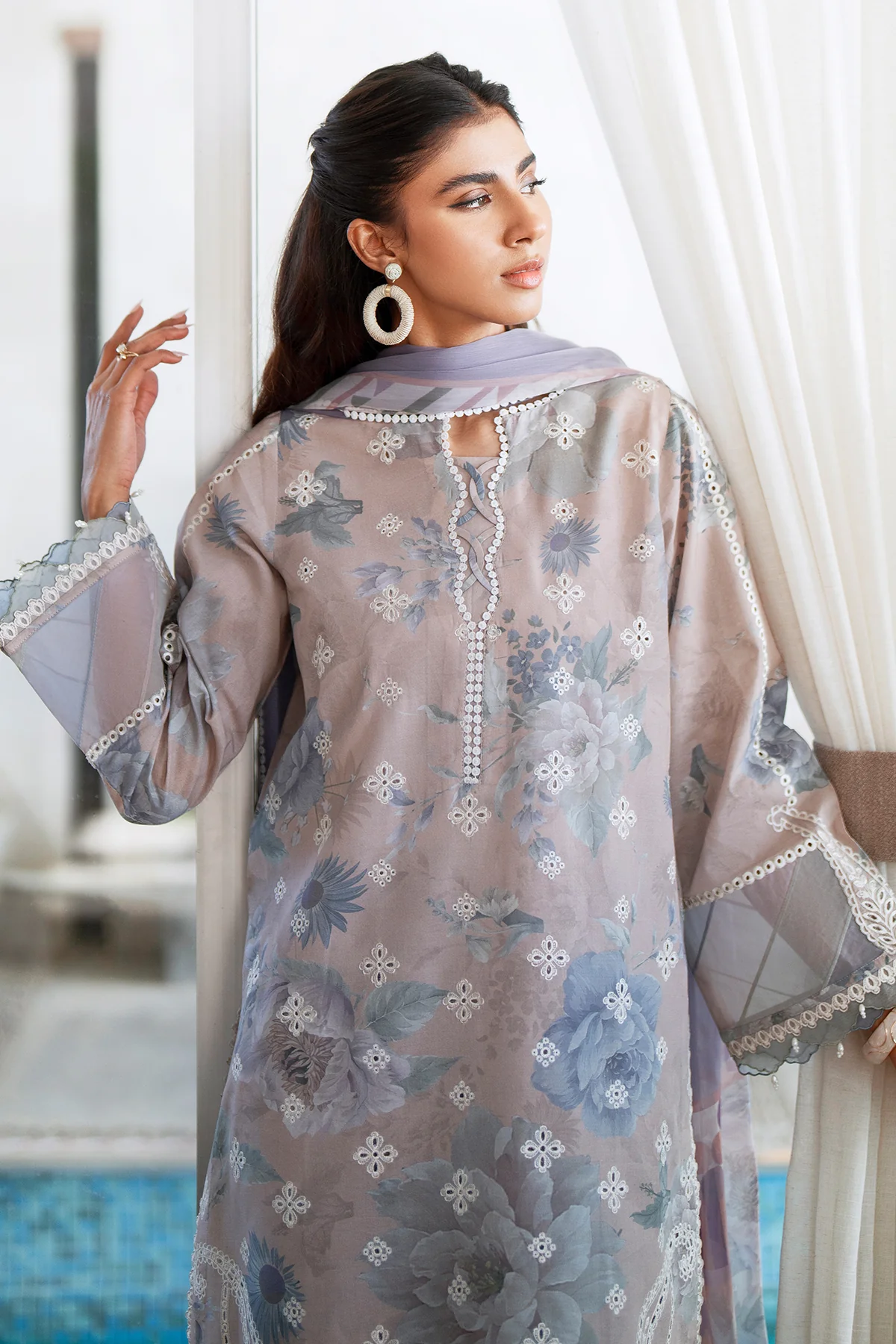 EMBROIDERED PRINTED LAWN SF-4079 - Image 3