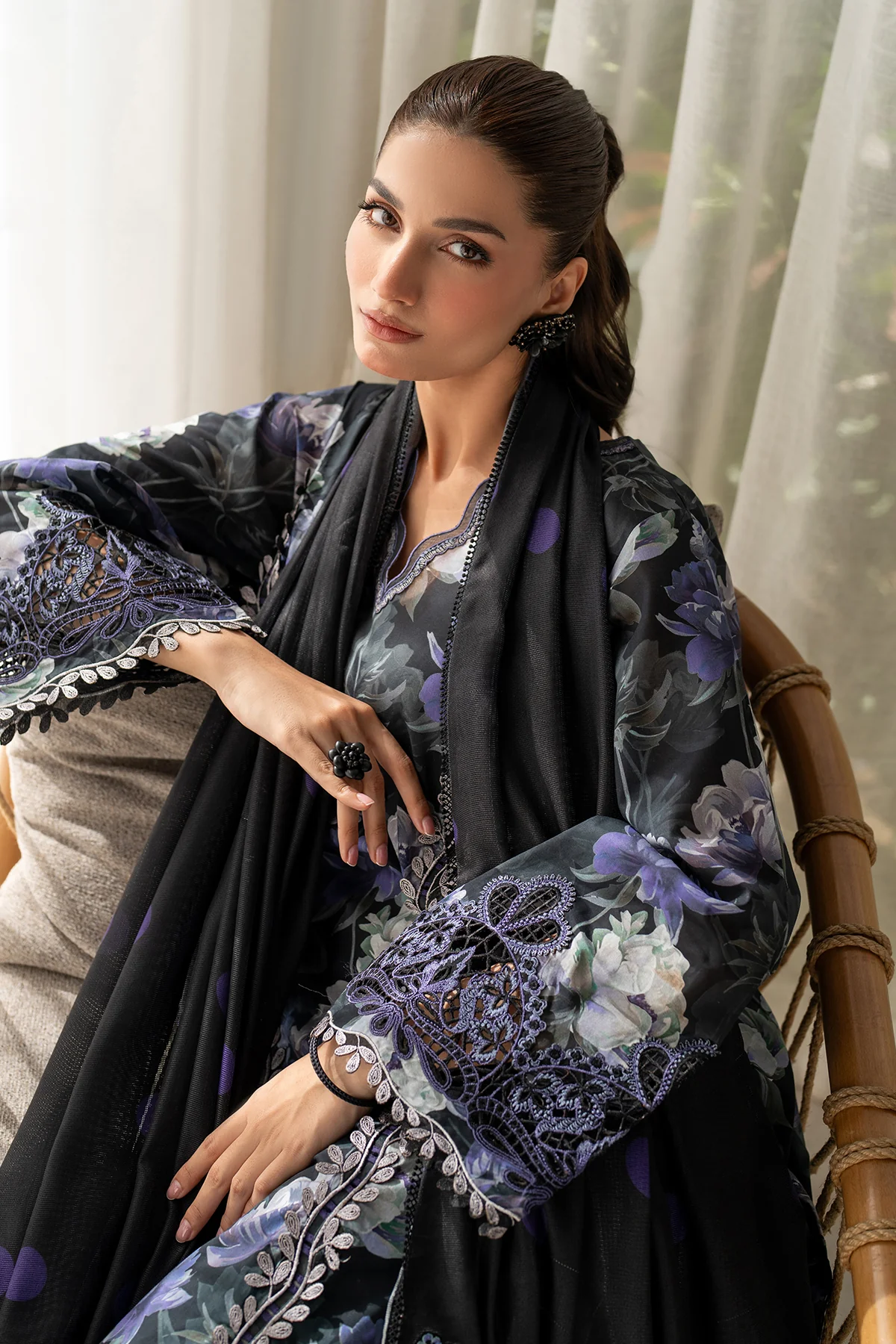 EMBROIDERED PRINTED LAWN SF-4093 - Image 10