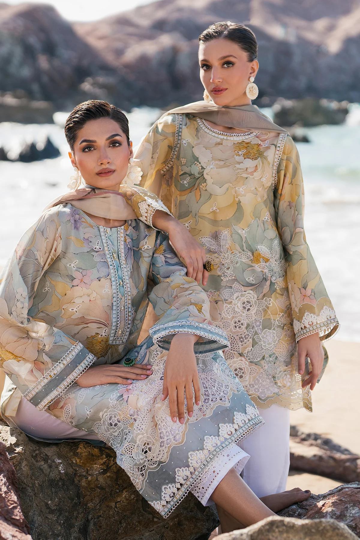 EMBROIDERED PRINTED LAWN SF-4121 - Image 9