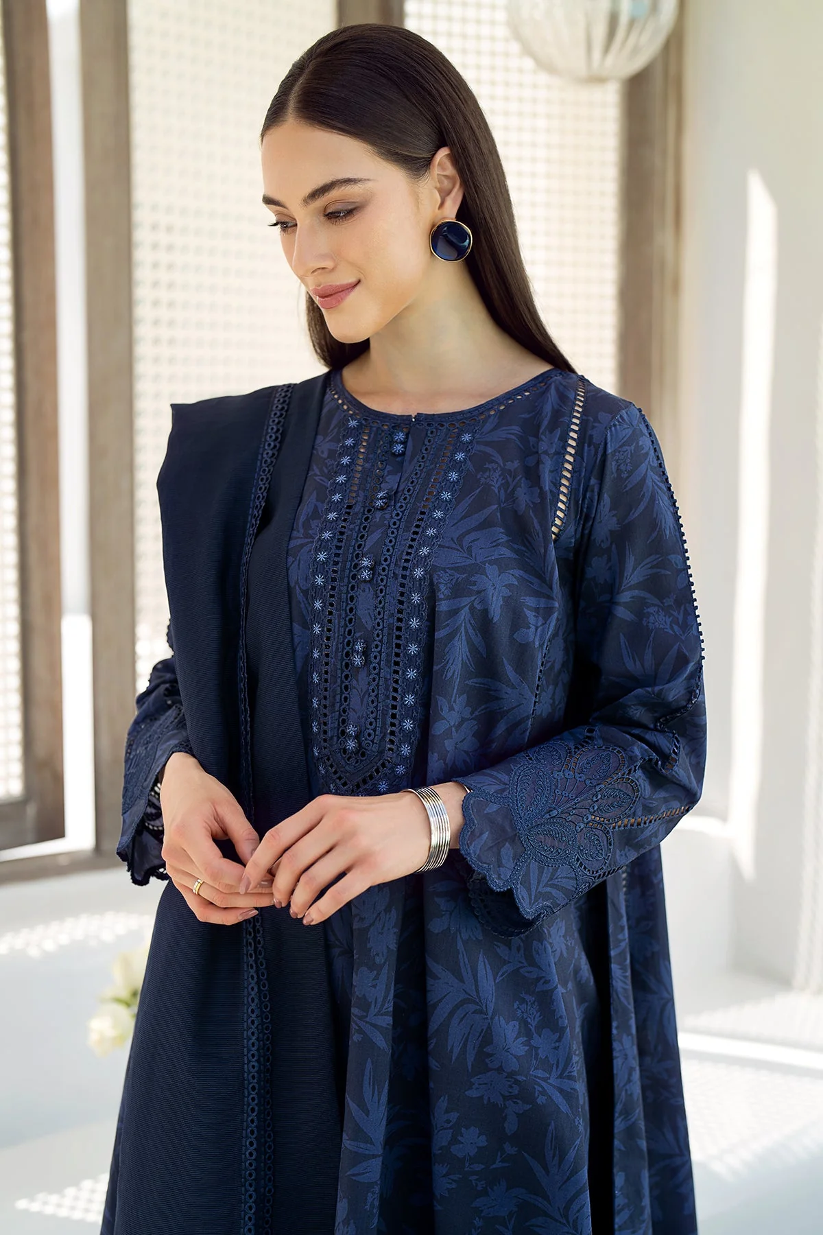 EMBROIDERED PRINTED LAWN SF-544 - Image 4