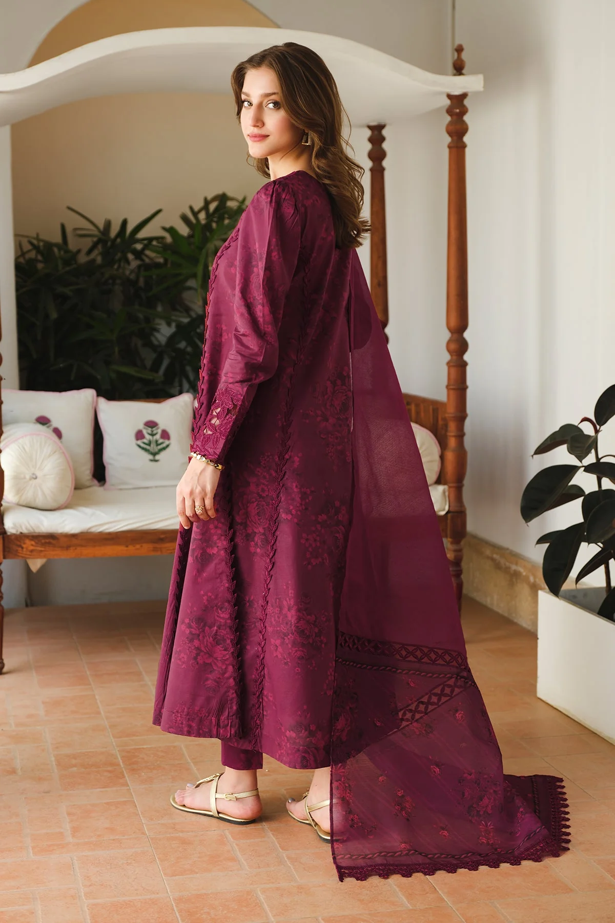 EMBROIDERED PRINTED LAWN SF-645 - Image 2