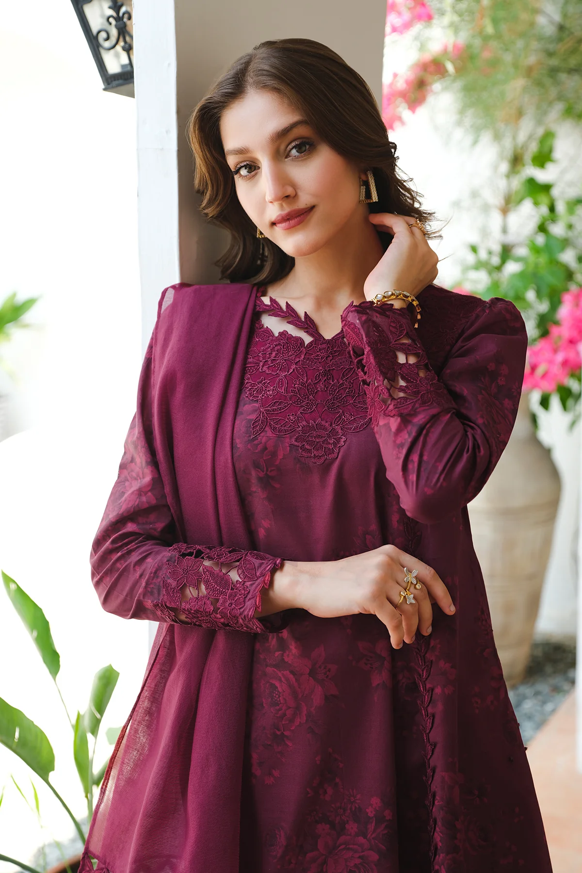 EMBROIDERED PRINTED LAWN UF-645 - Image 4
