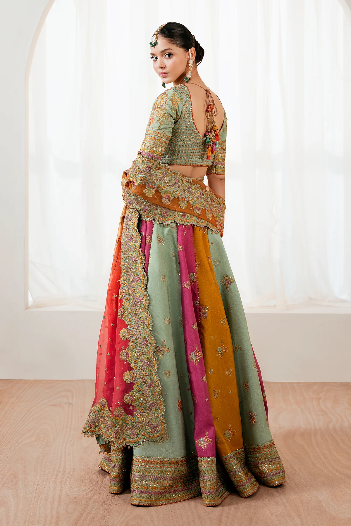 EMBROIDERED SILK SF-4036 - Image 2