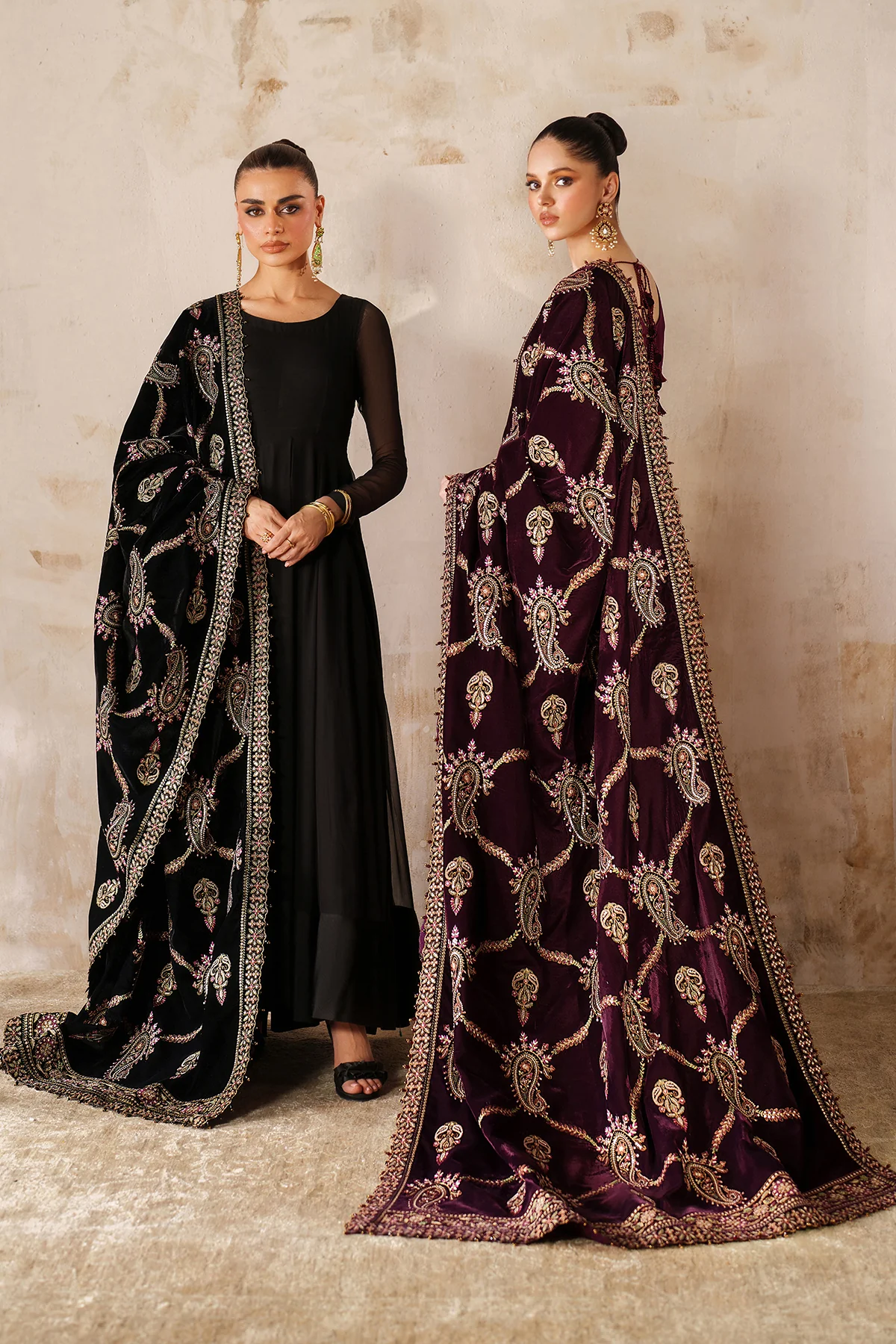 EMBROIDERED VELVET SHAWL VS-62 - Image 5